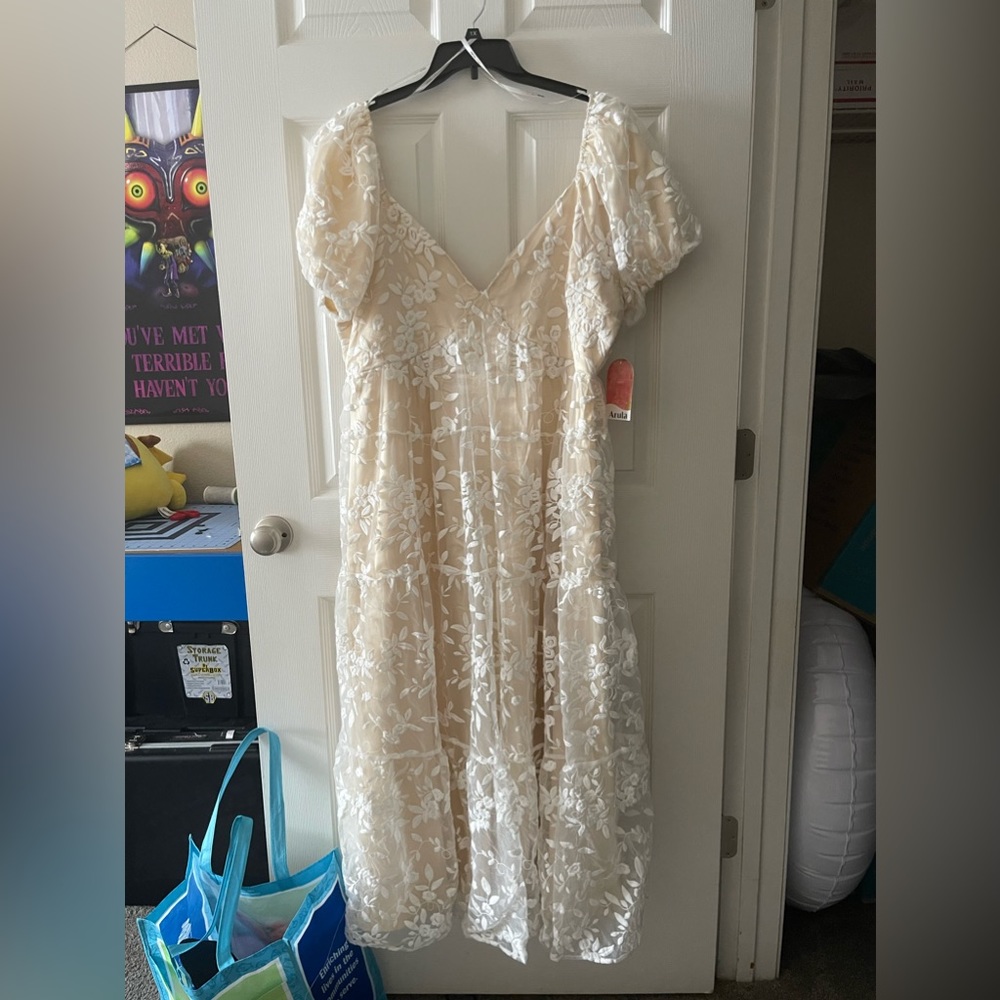 Arula dress
